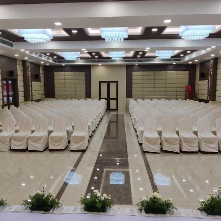 Sri Ram Hotel Tirunelveli Εξωτερικό φωτογραφία