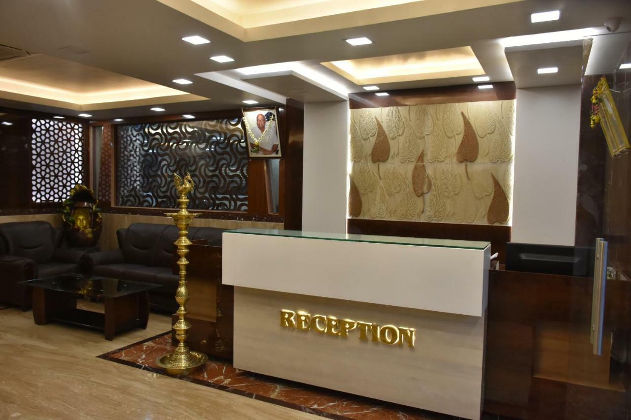 Sri Ram Hotel Tirunelveli Εξωτερικό φωτογραφία